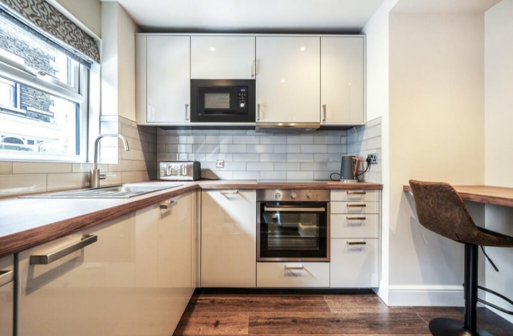 Full refurbishment appartment BPR LIMITED